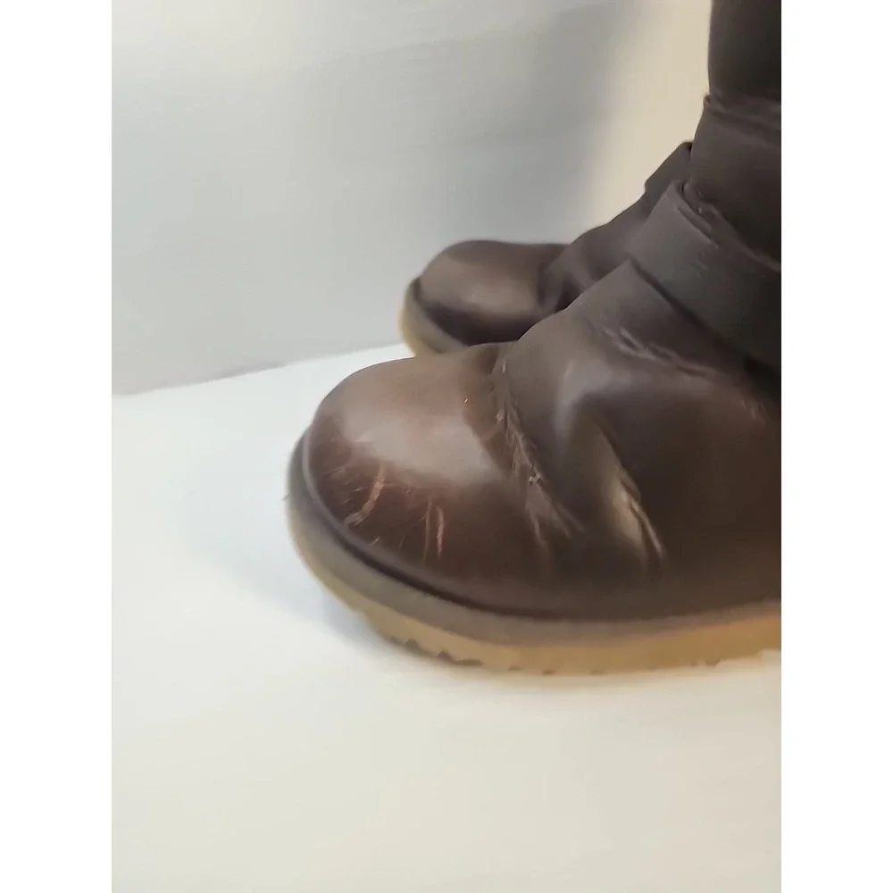 Ugg Kensington Size 4 Brown Distressed Leather‎ 1969 Sheepskin Youth Boot Zipper